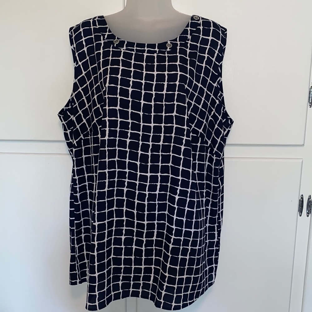Creation L Top - Size 18